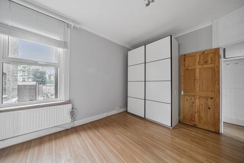 2 bedroom apartment for sale, Martell Road, London