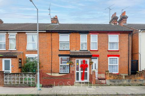 3 bedroom terraced house for sale, Gatacre Road, Ipswich, IP1