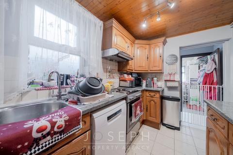 3 bedroom terraced house for sale, Gatacre Road, Ipswich, IP1
