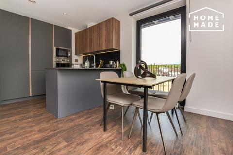 3 bedroom apartment to rent, Greenford Quay, Greenford, UB6