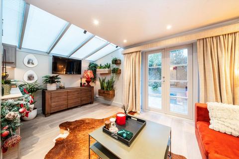 undefined, Anselm Road, London SW6