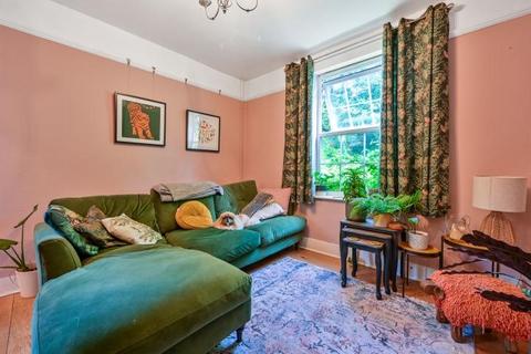 2 bedroom cottage for sale, St Marys Cottages, Perry Hill, Worplesdon, Guildford, Surrey, GU3