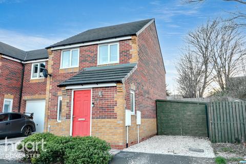 3 bedroom detached house for sale, St Peters Drive, Askern, Doncaster