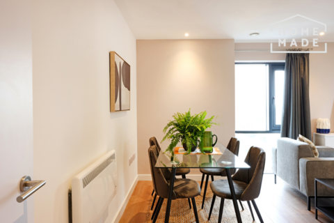 undefined, The Lansdowne, B16