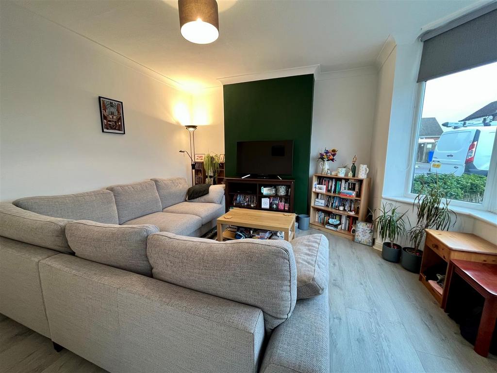 Lounge..jpg