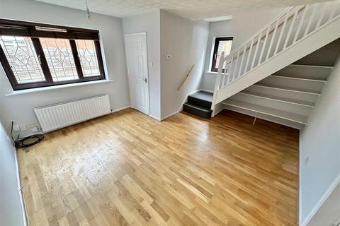 undefined, Marsom Grove, Luton