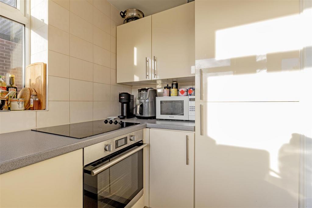 Kitchen-2.jpg