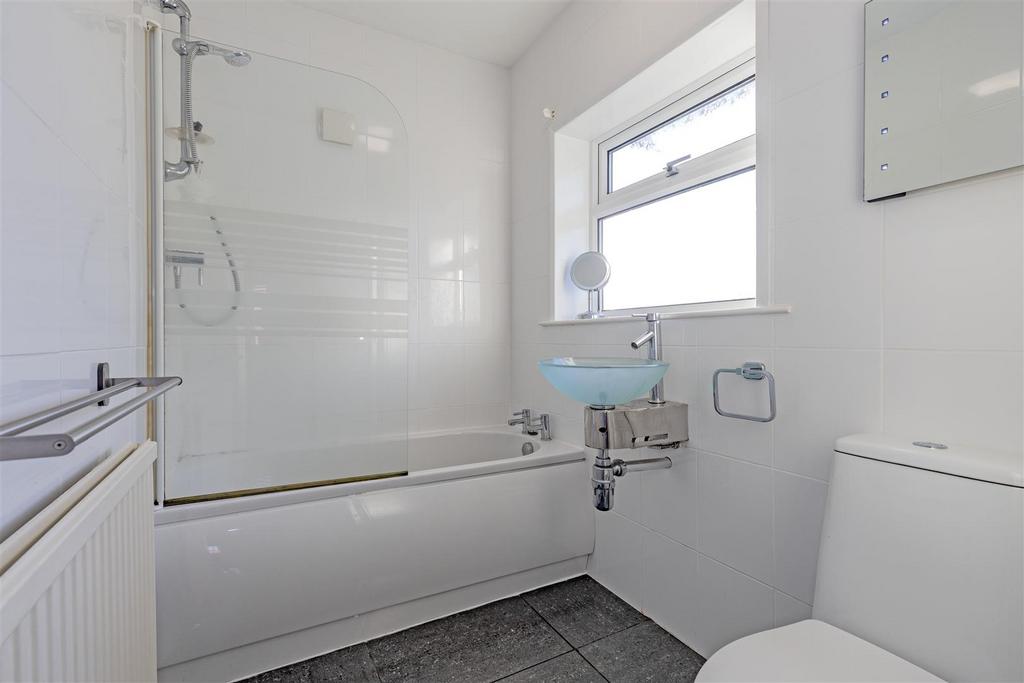 Bathroom-1.jpg