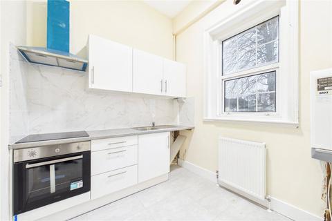 undefined, Flat 5, Newbury House, 237 Andover Road, Newbury, Berkshire, RG14