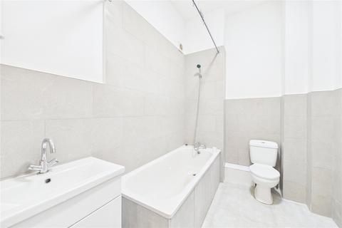 undefined, Andover Road, Newbury, Berkshire, RG14