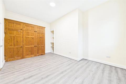 undefined, Flat 4, Newbury House, 237 Andover Road, Newbury, Berkshire, RG14