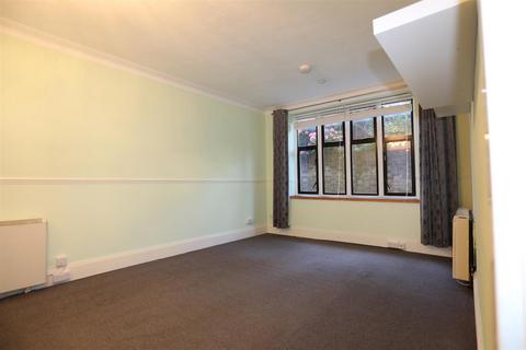 1 bedroom flat to rent, Holland Road, Hove