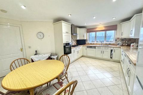 3 bedroom detached bungalow for sale, Llwyn Onn, Abergele, Conwy, LL22 7EG