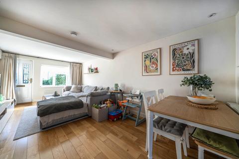 undefined, Main Road, Sutton At Hone, Dartford, Kent, DA4