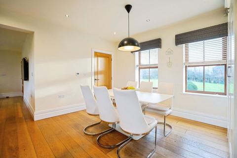 5 bedroom detached house for sale, Upton Lane, Widnes