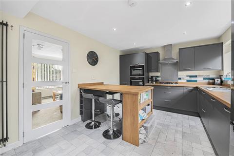 3 bedroom terraced house for sale, Robin Close, Alton, Hampshire