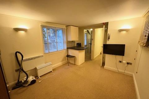 Studio to rent, Montpelier Road, Brighton BN1