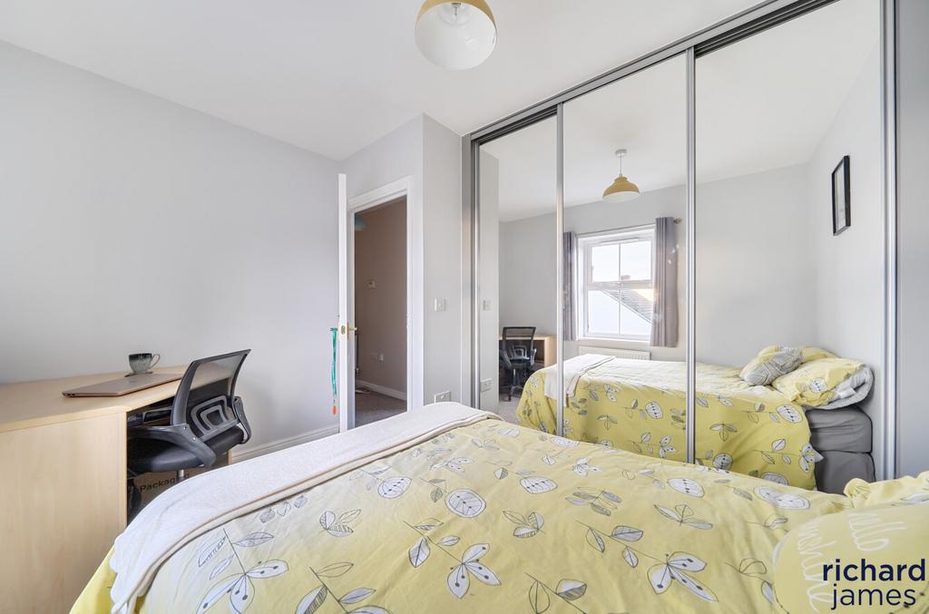 Db33b0652feb4284ad619397db2c8ee6