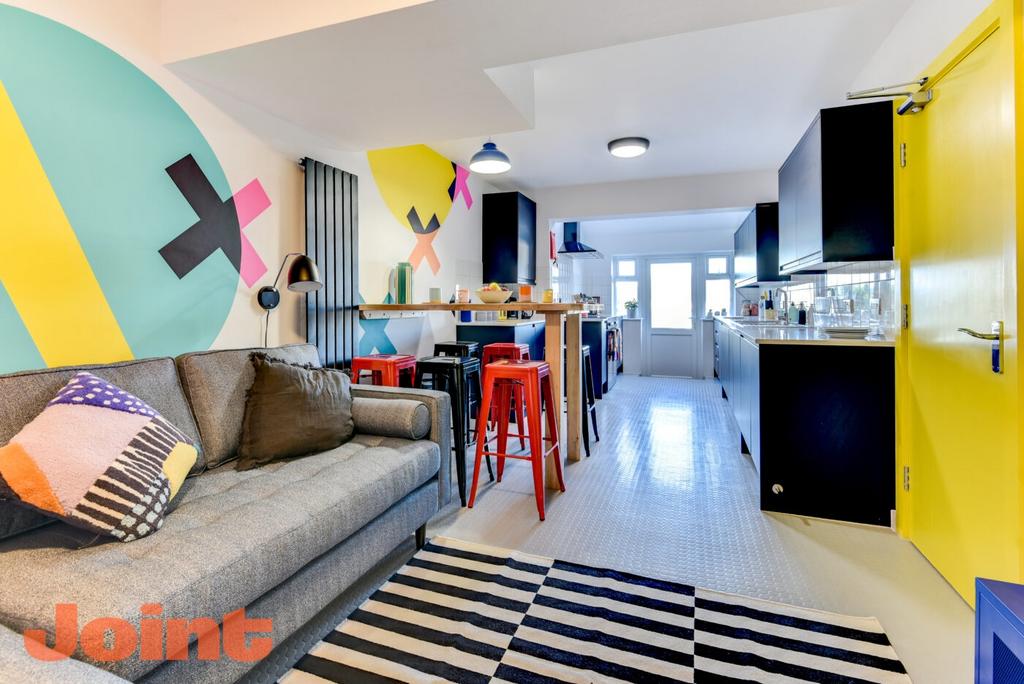 Bright, contemporary open-plan living space wit...