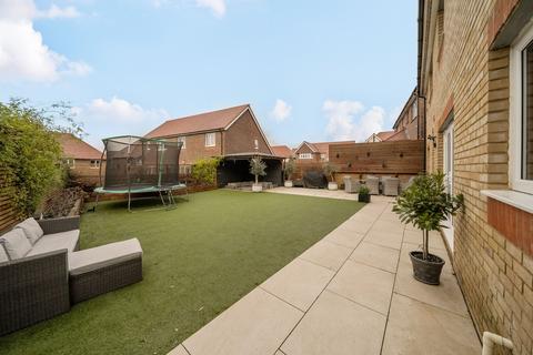 undefined, Honeysuckle Avenue, Cheltenham GL53