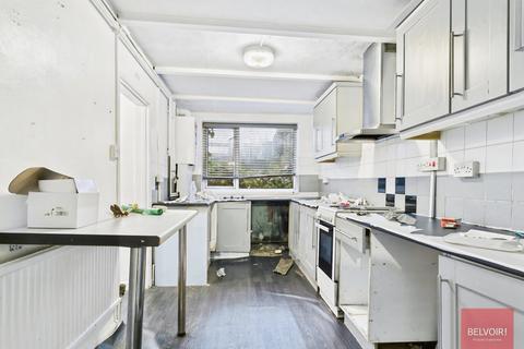 2 bedroom terraced house for sale, Pentre Treharne Road, Swansea, SA1