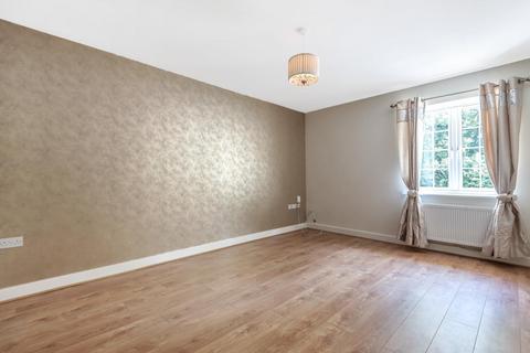 2 bedroom apartment for sale, 116 Portsmouth Road, Camberley GU15