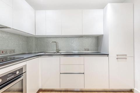 2 bedroom apartment for sale, 116 Portsmouth Road, Camberley GU15