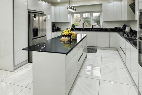 5 bedroom semi-detached house for sale, Scraptoft Lane, Leicester, Leicester, LE5