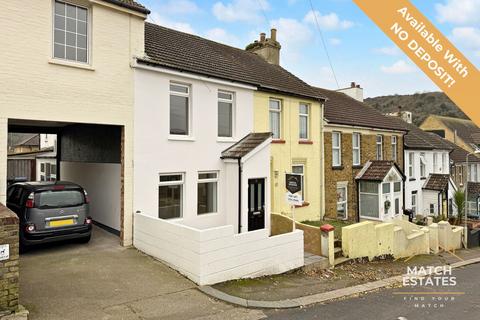 2 bedroom end of terrace house to rent, Maxton Road, Dover CT17