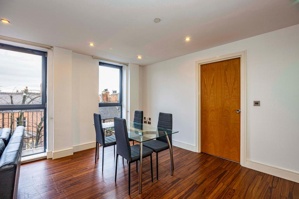 Living/Dining Room