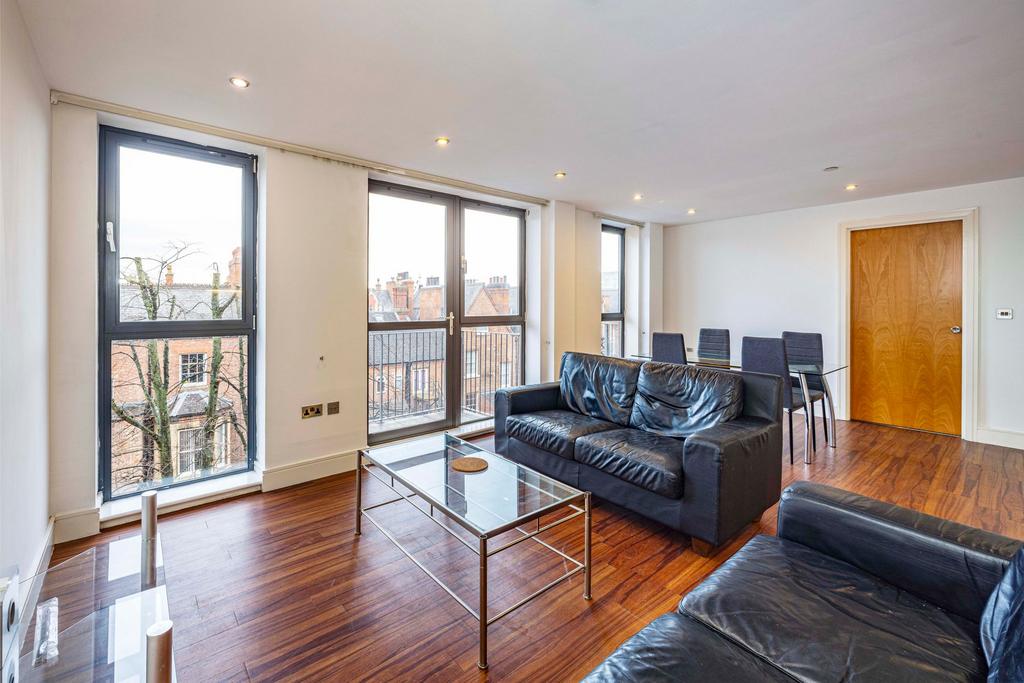 Living/Dining Room