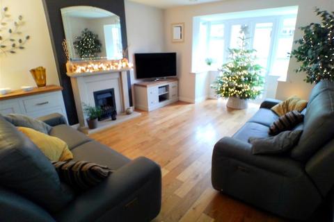 4 bedroom detached house for sale, Kestrel Drive, Bingham, Nottingham