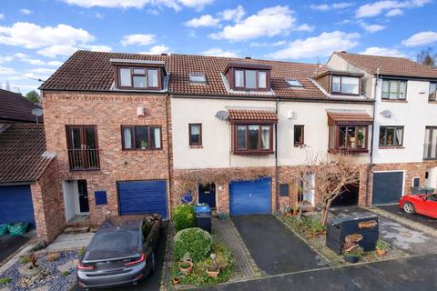 undefined, Ridgewood Close, Shipley BD17