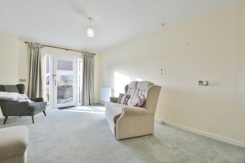 1 bedroom ground floor flat for sale, Sharman Beer Court, Thame