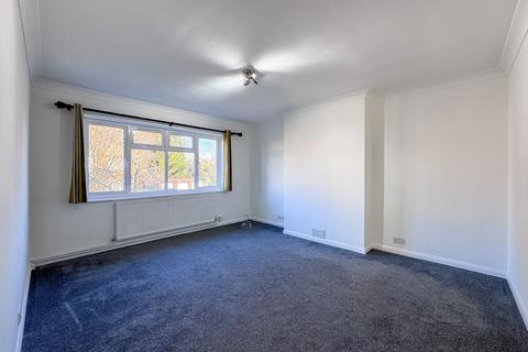 2 bedroom maisonette to rent, Sterling Avenue, Edgware, HA8