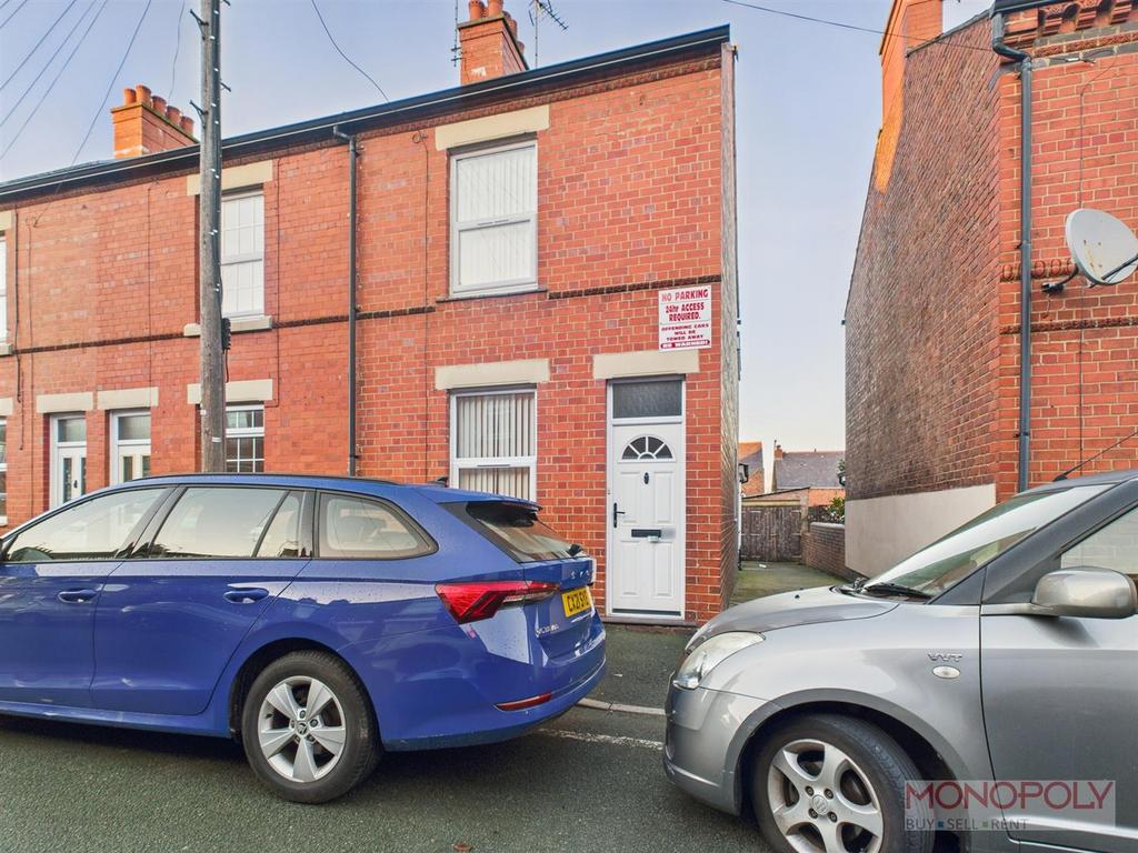 CAM01943 G0-PR0583-STILL012.jpg