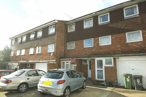undefined, Crabtree Lane, Hemel Hempstead HP3 9EL