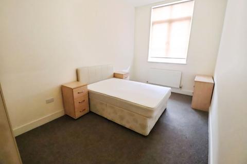 2 bedroom flat to rent, Westside Apartments, Bede Street, West End, Leicester LE3