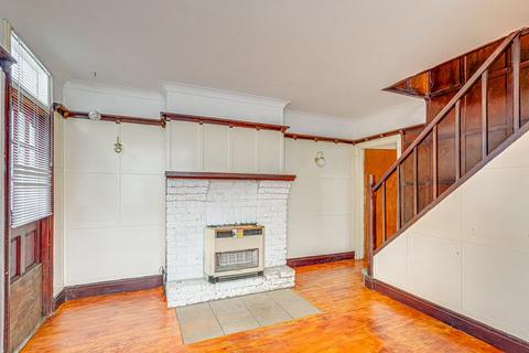 3 bedroom end of terrace house for sale, Westbury Road, Southend-on-sea, SS2
