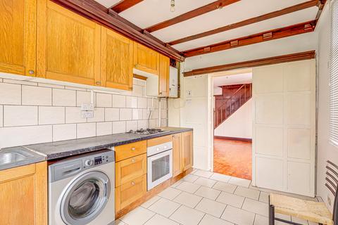 3 bedroom end of terrace house for sale, Westbury Road, Southend-on-sea, SS2