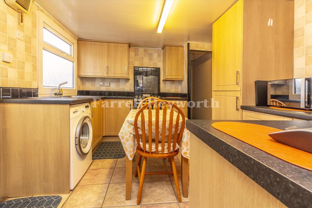 Kitchen c