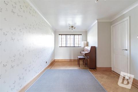 4 bedroom end of terrace house for sale, Nightingales, Langdon Hills, Basildon, Essex, SS16