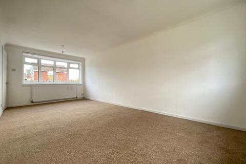 3 bedroom end of terrace house for sale, Masefield Drive, South Shields, NE34