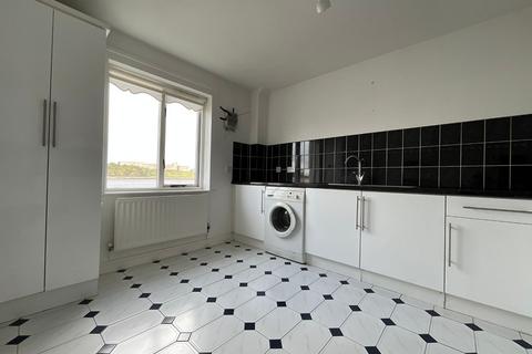 2 bedroom flat for sale, Harbour View, South Shields, NE33