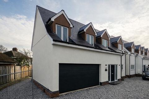 4 bedroom detached house for sale, Gaymers Lane, Felixstowe IP11