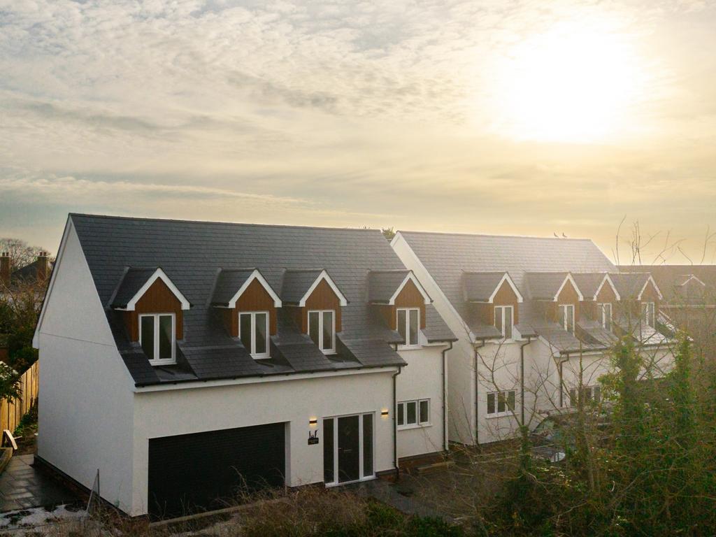 20251216100014 - DJI 0017 - Gamekeepers House, IP1