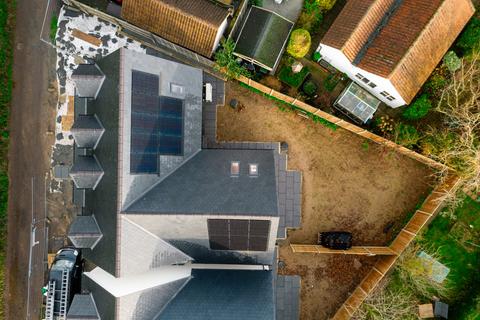 4 bedroom detached house for sale, Gaymers Lane, Felixstowe IP11