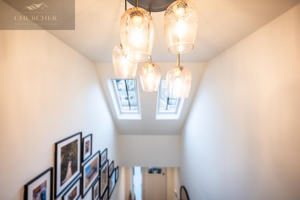 Oakwood Flash Lane-16