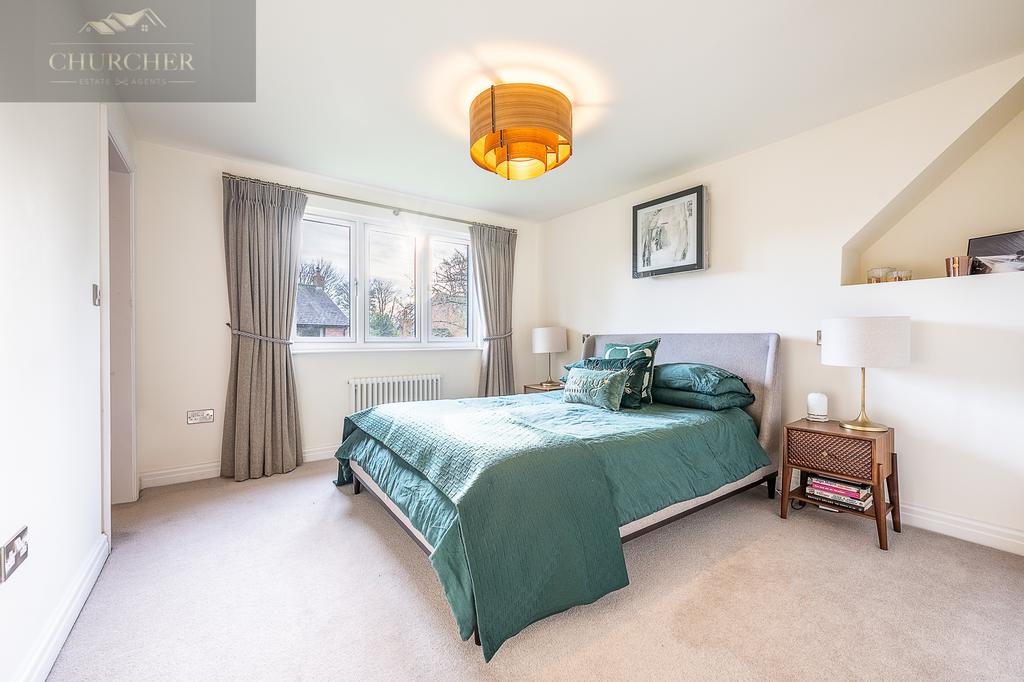 Oakwood Flash Lane-11