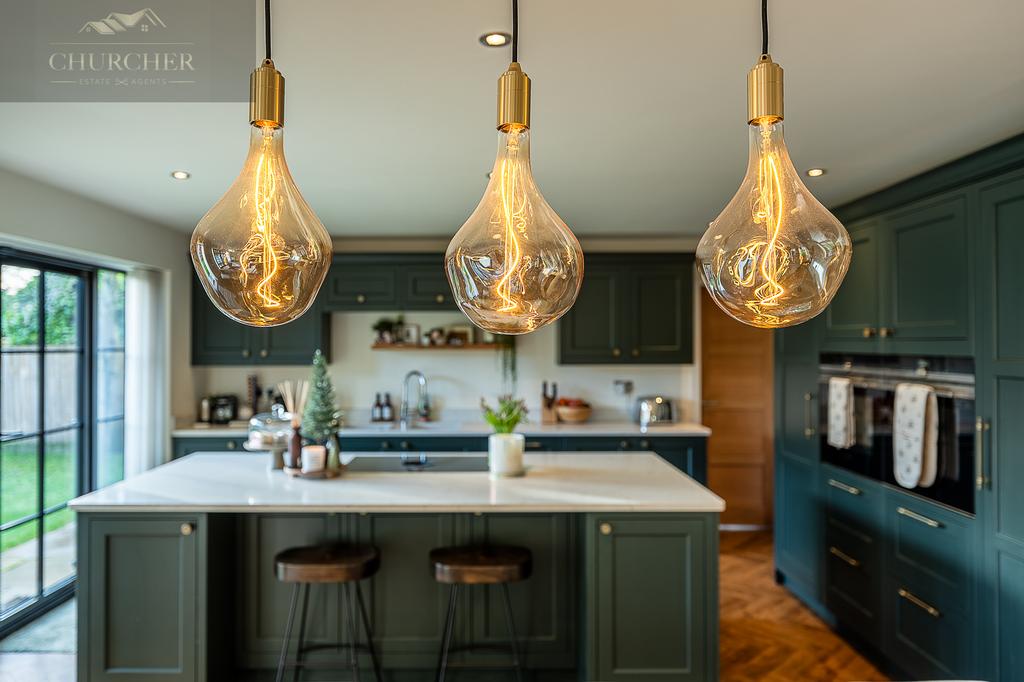 Oakwood Flash Lane-30